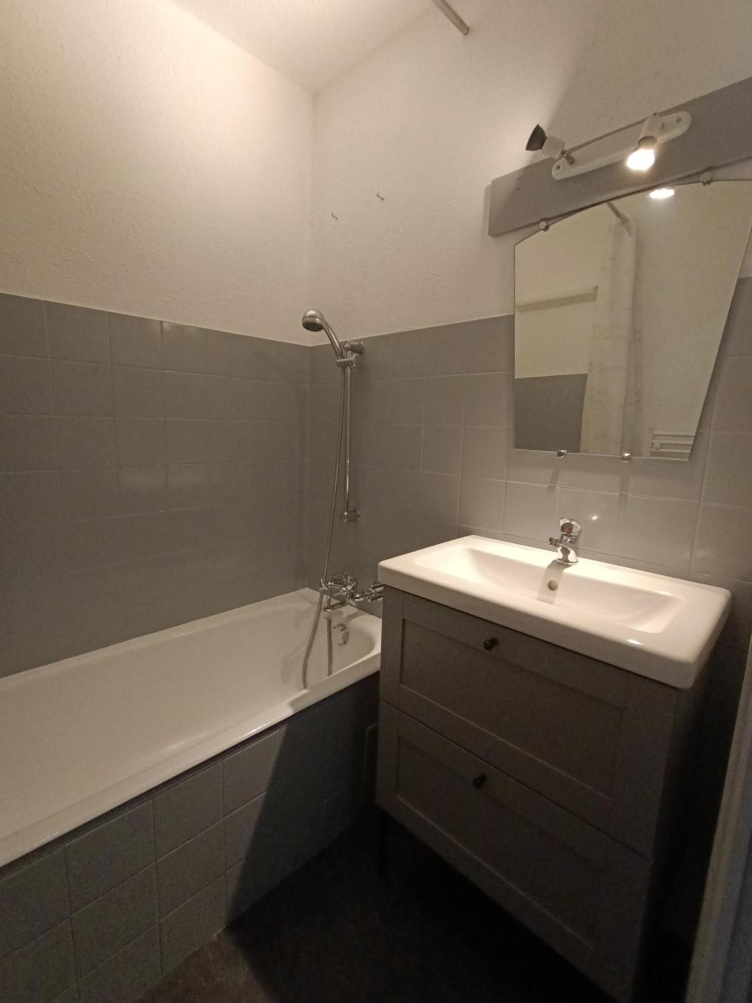 Studio Châtel Chambre photo